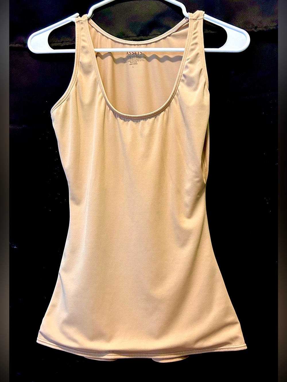 Women's Assets Shape Wear Size L - Like New